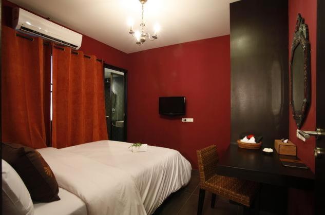 Lilu Chiang Mai Hotel Bagian luar foto